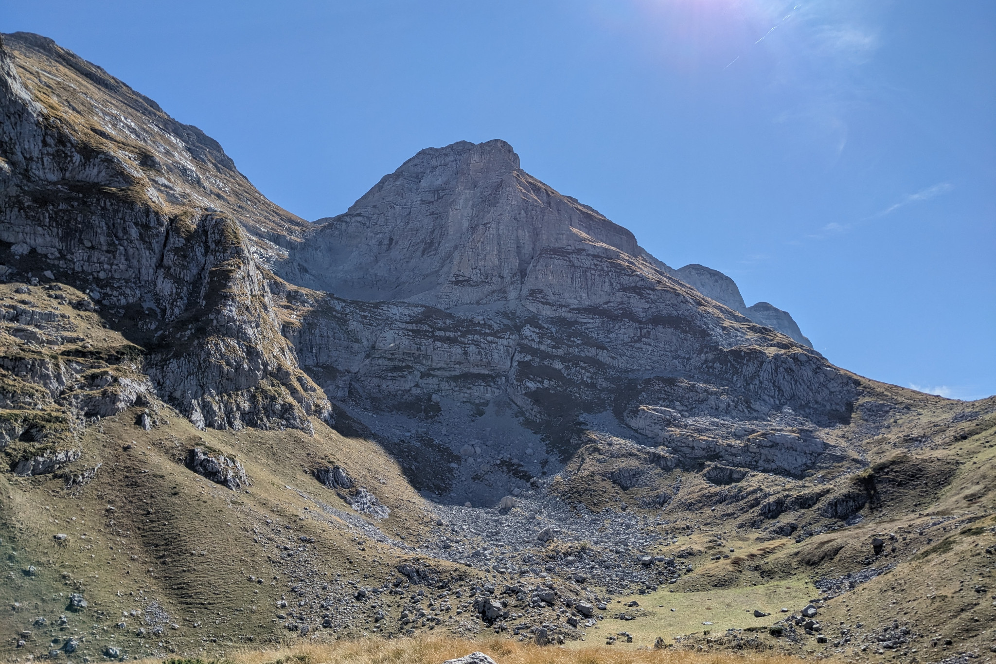 Zla Kolata, 2 534 mMonténégro 🇲🇪